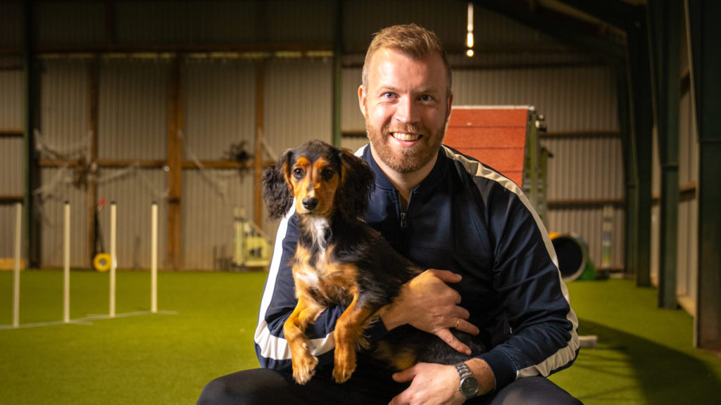 henrik og hans ft cocker spaniel er til agilityVuffeli hundeblog